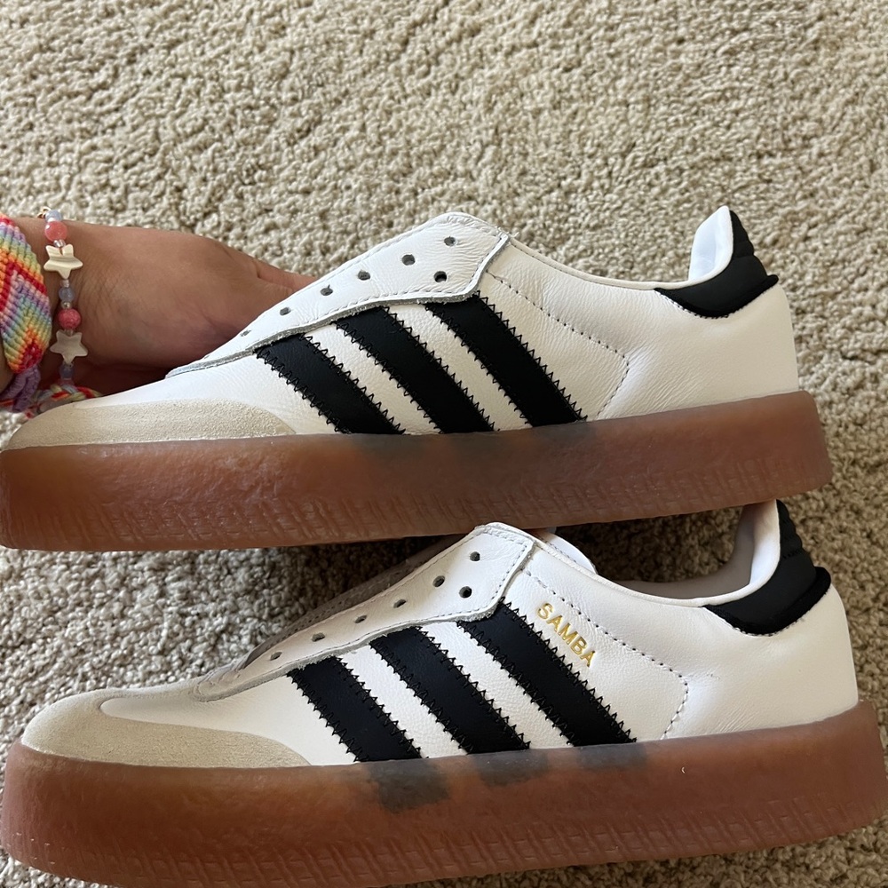 Adidas Sambas